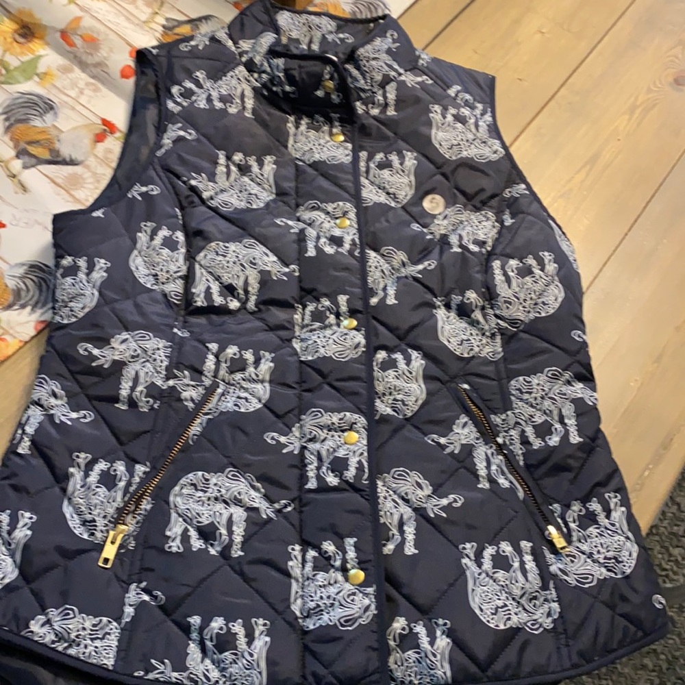 Crown & ivy blue elephant vest size small no rips or tears